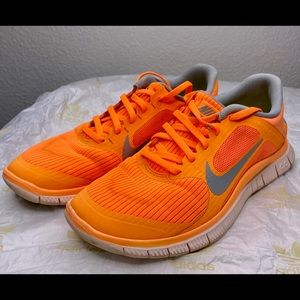 Nike Size 7 Women's Used - Great Condition